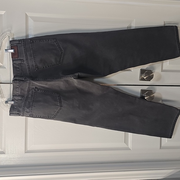 L.L. Bean Men's Classic Fit Gray Jeans 34x28 EUC - Picture 4 of 12